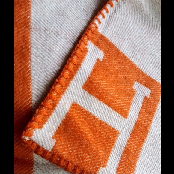 Monogrammed Wool Cashmere Throw Blanket Shawl - Picture 8 of 8